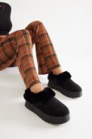 Botines con Borde de Piel y Suela Plana de 2.5cm