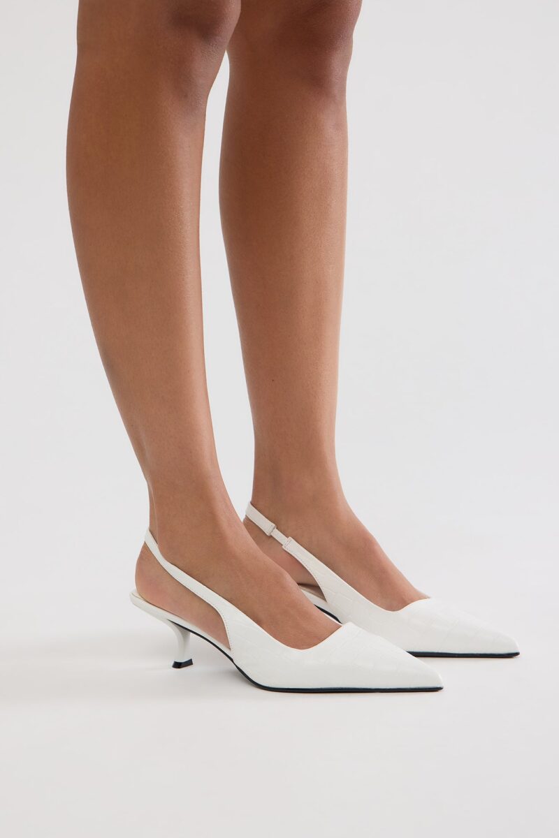 Zapatos de Tacón Medio Estilo Slingback con Textura de Cocodrilo - Image 8