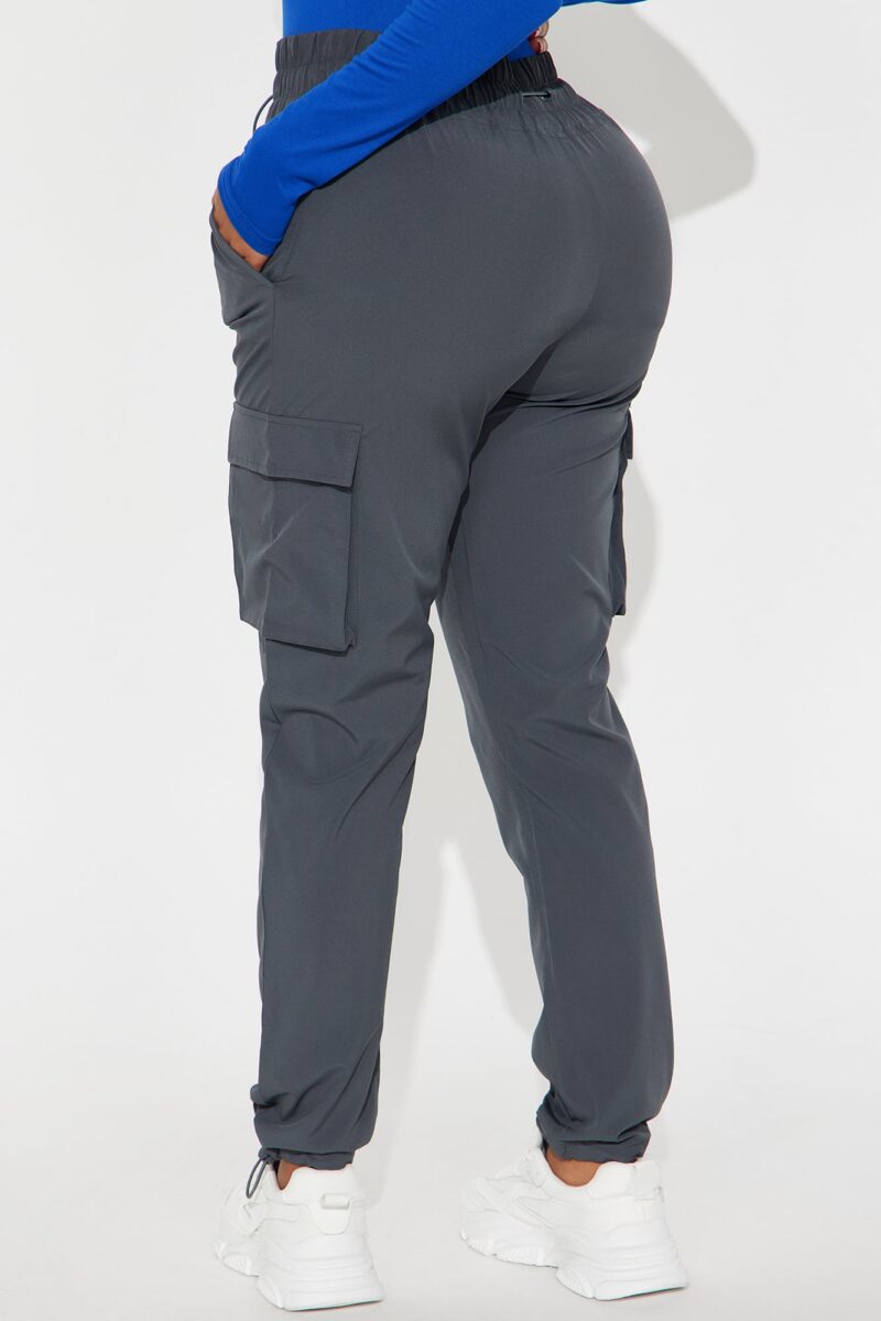 Pantalón Jogger de Uniforme Elástico con Ajuste de Cordón - Image 6