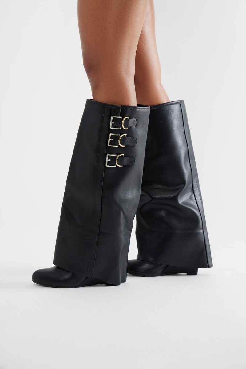 Botas Altas con Detalle de Solapa y Tacón Cuña - Image 2