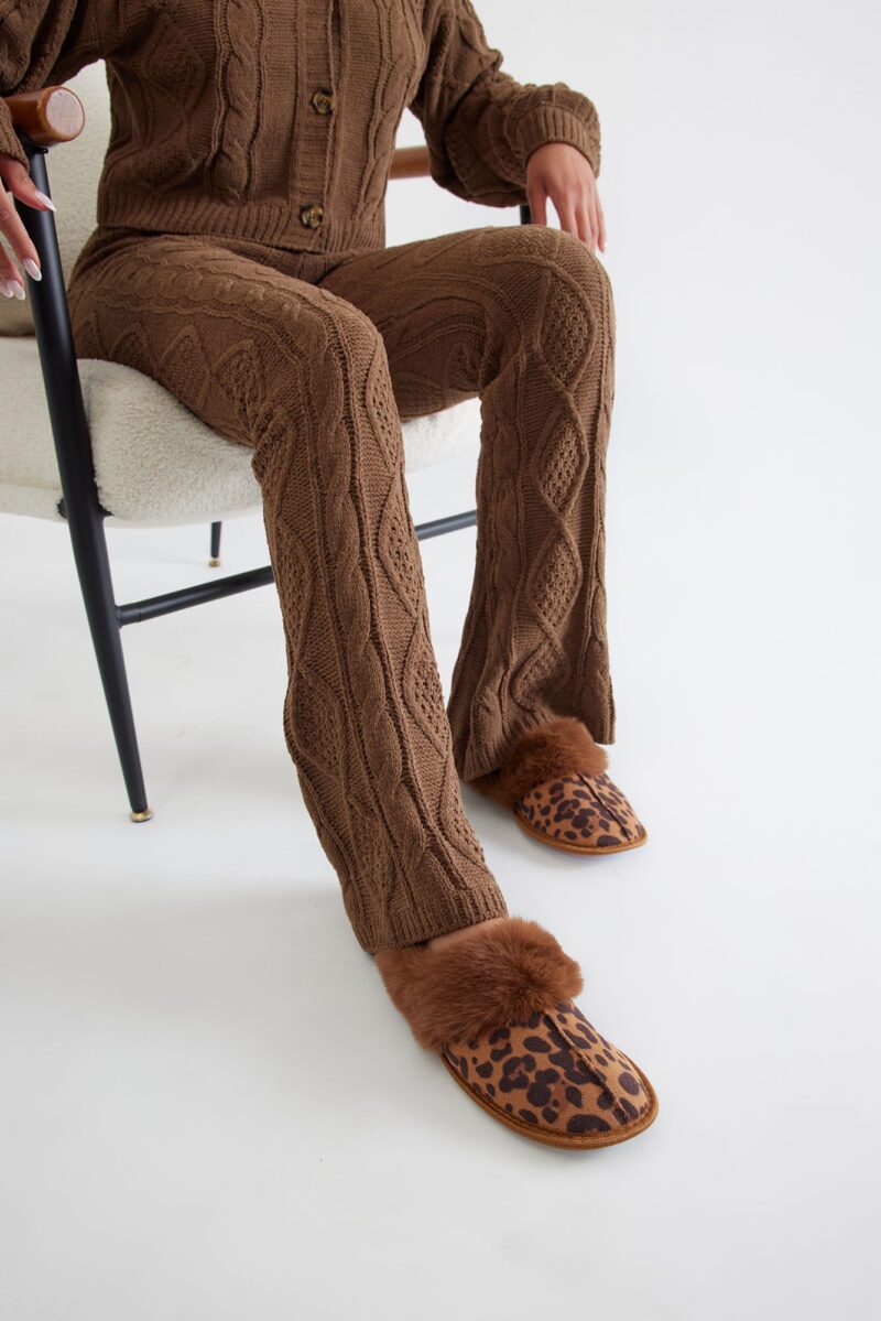Pantuflas con Borde de Piel Sintética - Marrón - Image 14