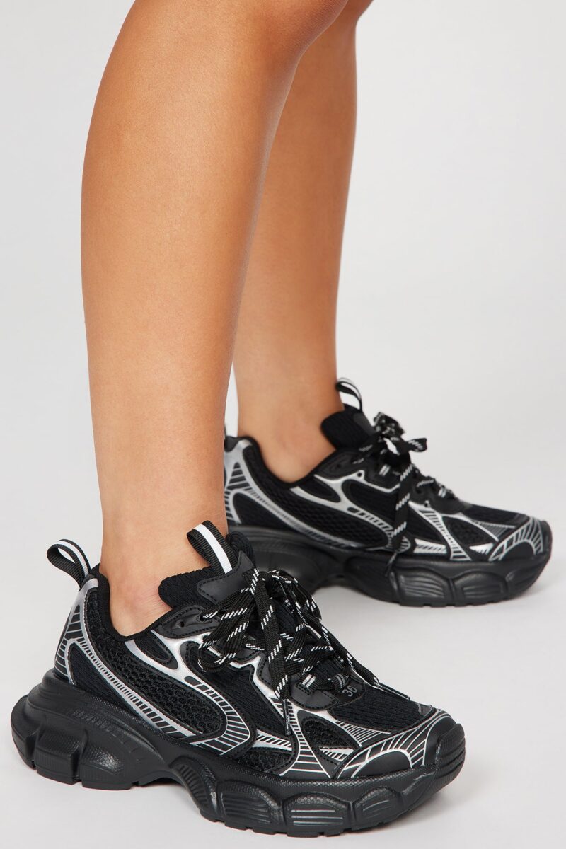 Zapatillas Deportivas con Suela Gruesa en Negro