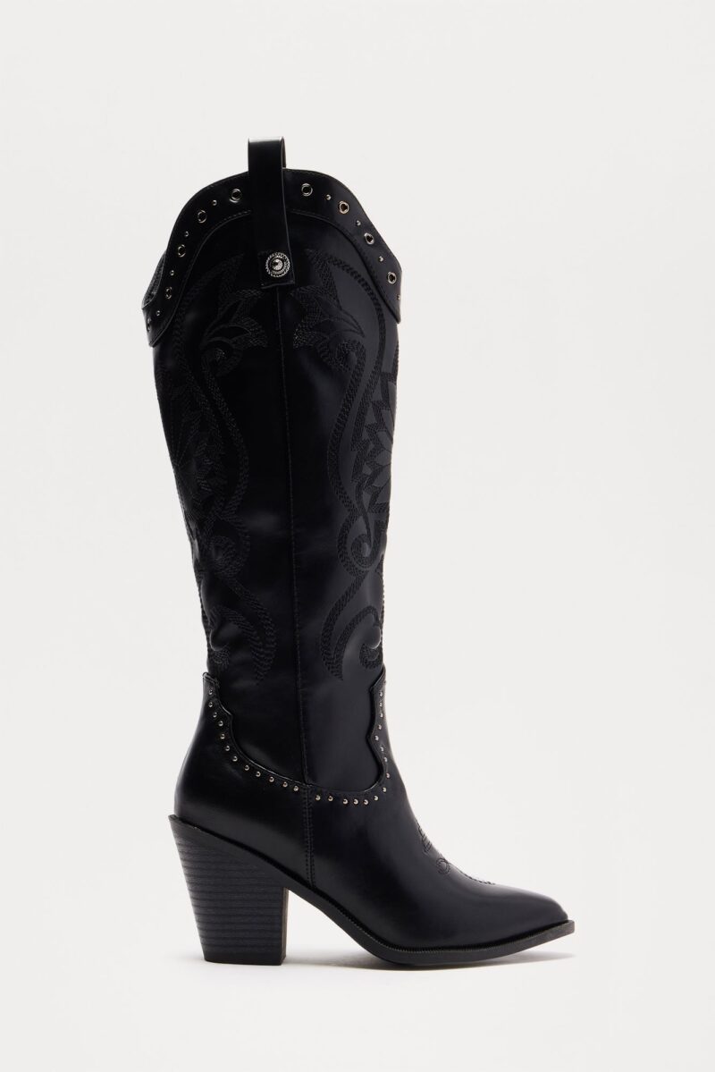 Botas Vaqueras con Tachuelas y Tacón Alto