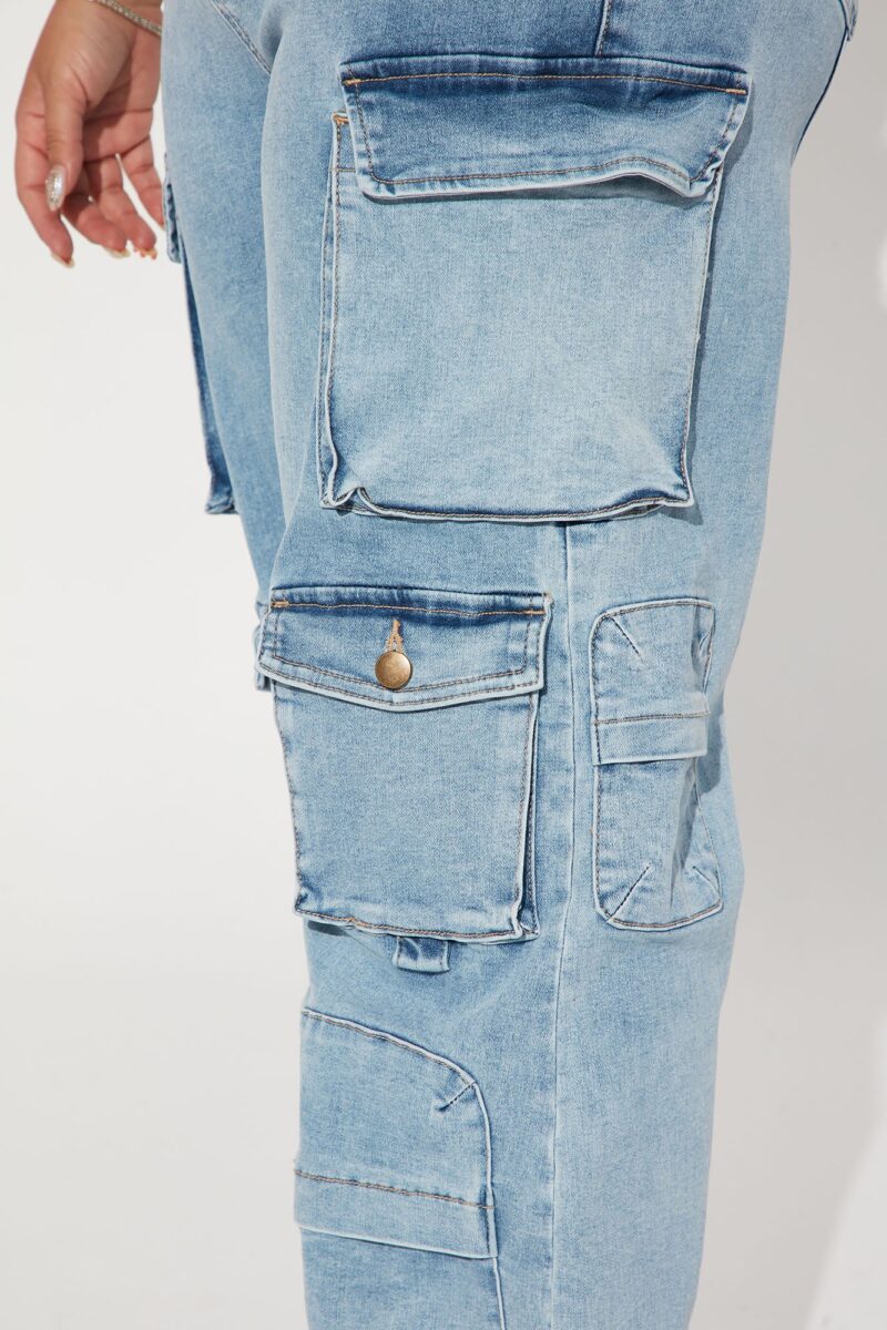 Fairfax High Rise Stretch Cargo Jeans - Acid Wash Grey - Image 12
