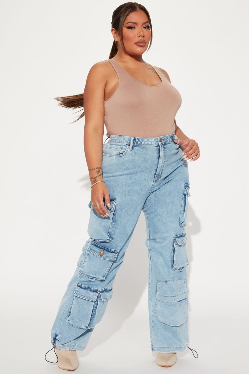 Fairfax High Rise Stretch Cargo Jeans - Acid Wash Grey - Image 10