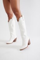 Botas Vaqueras con Tachuelas y Tacón Alto