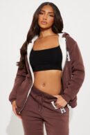 Conjunto Jogger Sherpa de Cierre y Cintura Elástica