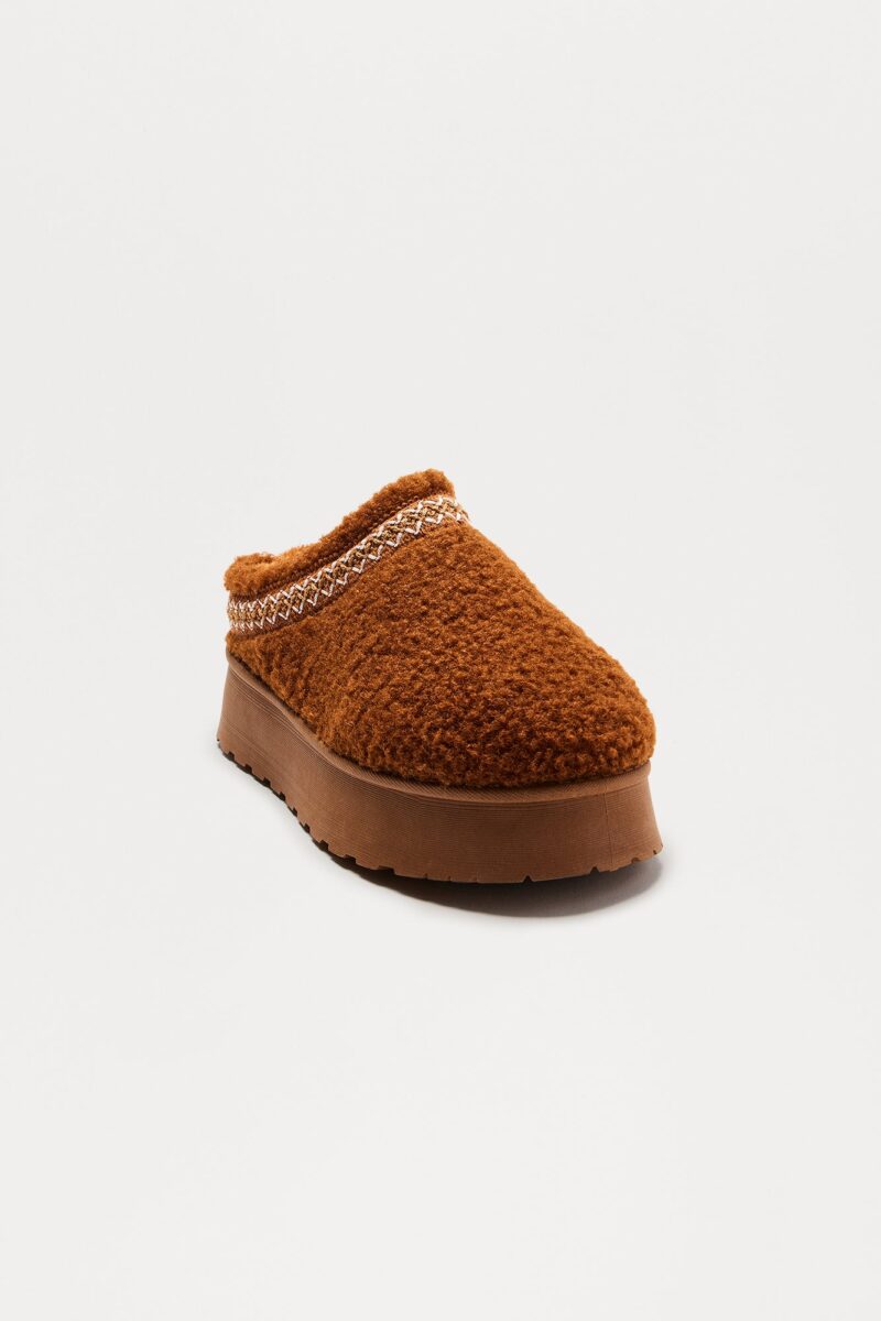 Botines Sherpa con Plataforma Baja en Marrón - Image 3