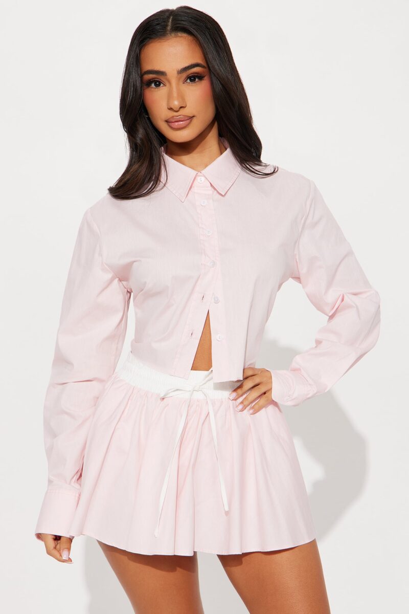 Conjunto de Falda-Pantalón y Camisa con Botones Frontales - Image 5