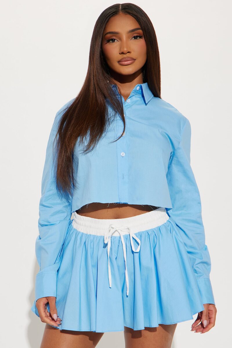 Conjunto de Falda-Pantalón y Camisa con Botones Frontales - Image 2