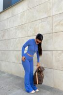 Conjunto de Pantalón y Chaqueta con Capucha en Azul