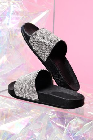 Sandalias Deslizantes Brillantes en Cuero Sintético